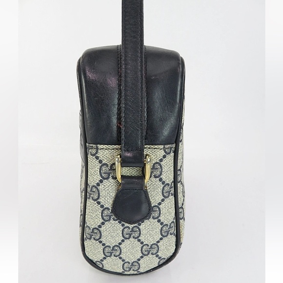 Gucci Black and Gray Crossbody Bag with Red Stripe - Picture 4 of 15